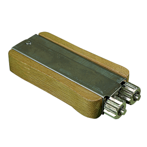 Roulette zig-zag avec manche en bois