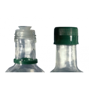 Bouchon en plastique vert avec verseur / 10